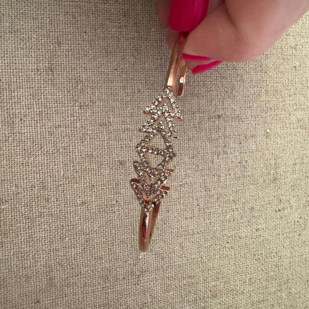 Stella & Dot Rose Gold Pave Triangle Bracelet